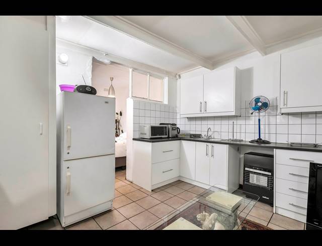 3 BEDROOM HOUSE FOR SALE IN WESTDENE